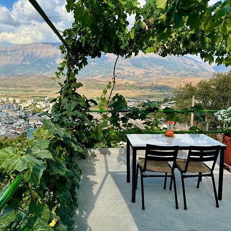 Panoramic View Guest House Gjirokastër 外观 照片